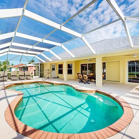 Villa Tropical Terrace Retreat
